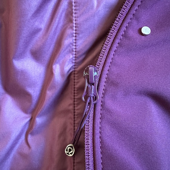 Lululemon Studio Softshell Jacket - Picture 8 of 8